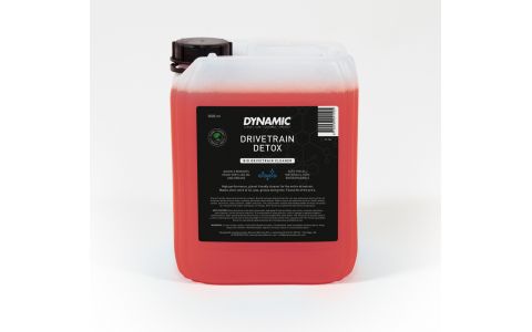 Čistič DYNAMIC Bio Drivetrain Detox - 5000ml Čistič DYNAMIC Bio Drivetrain Detox - 5000ml