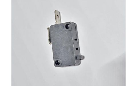 Vypínač PTC-1510, diel 18