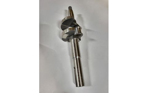 Kľukový hriadeľ na motor pre kosačky QL41S-139, QL46P-139 a QL46P-139E diel číslo 38